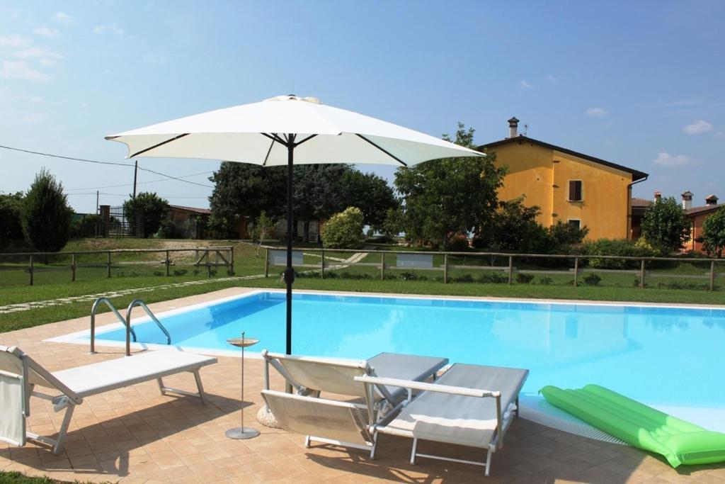 Agriturismo Trebis Volta Mantovana Exteriér fotografie