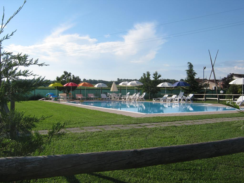 Agriturismo Trebis Volta Mantovana Exteriér fotografie