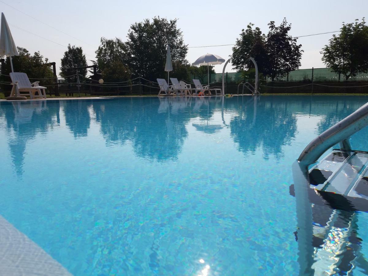 Agriturismo Trebis Volta Mantovana Exteriér fotografie